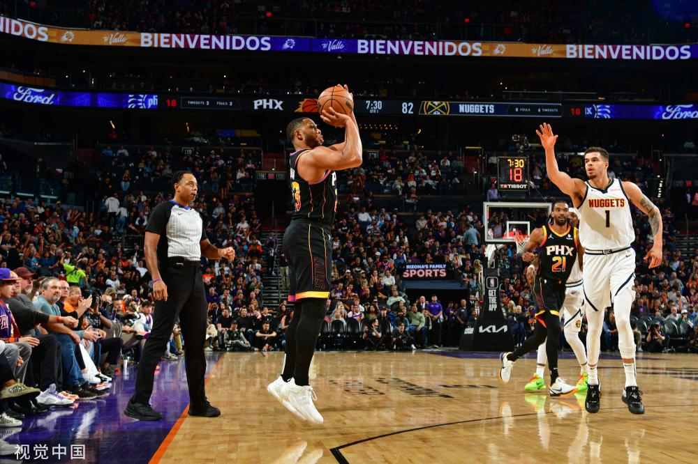 米高空一跃 米高空一跃