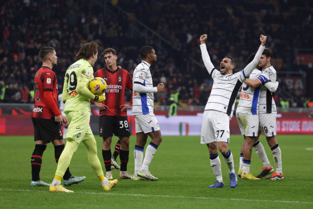 纽卡管理层 纽卡管理层